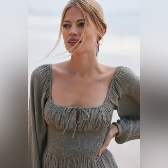 L*SPACE ★ Ruffle Mini Dress - Picture 5 of 12